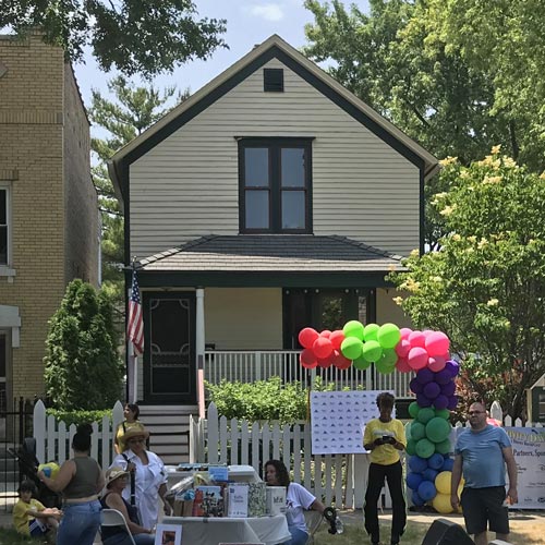 2156 N Tripp